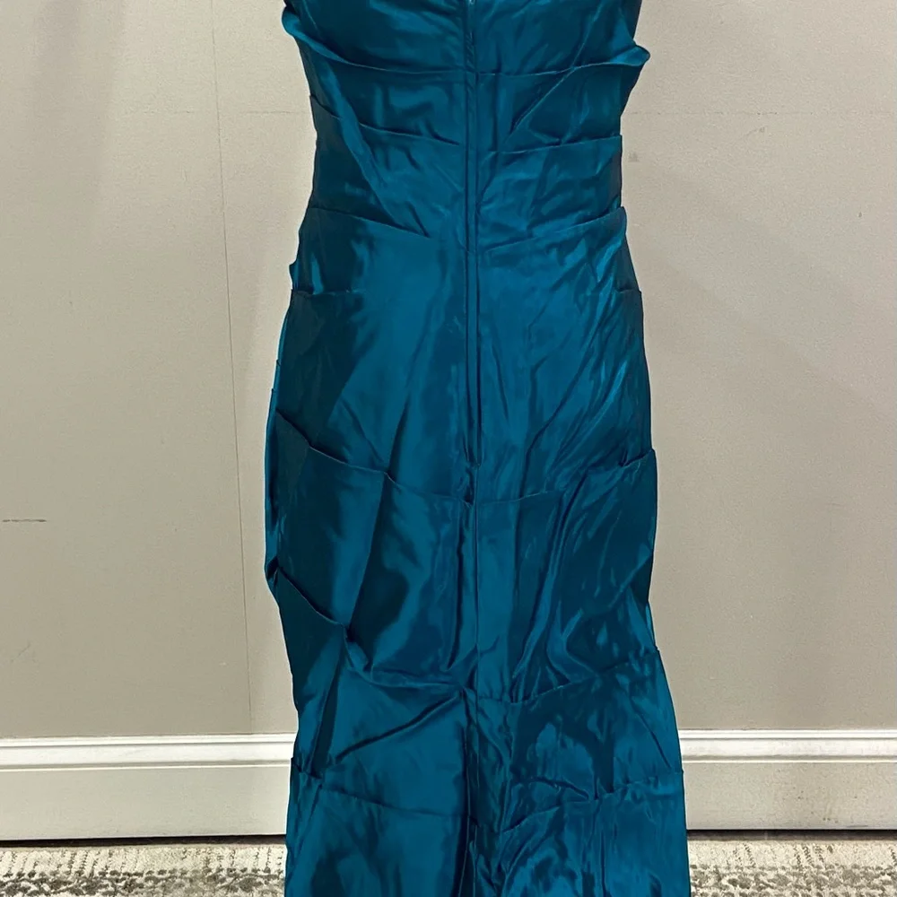 NWT Javoni Teal off shoulder dress. Size 10 - Picture 3 of 4